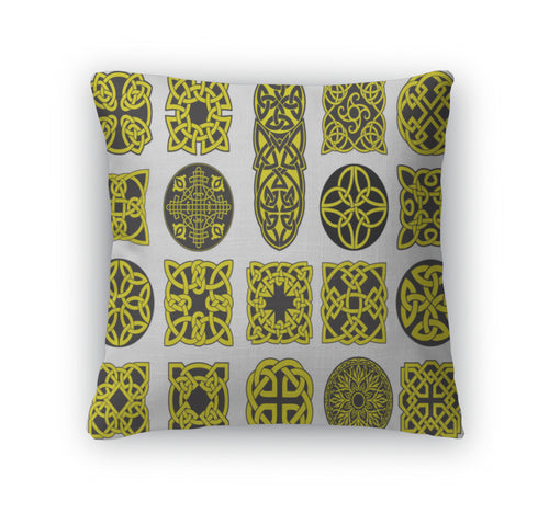 Throw Pillow, Full Celtic Knots