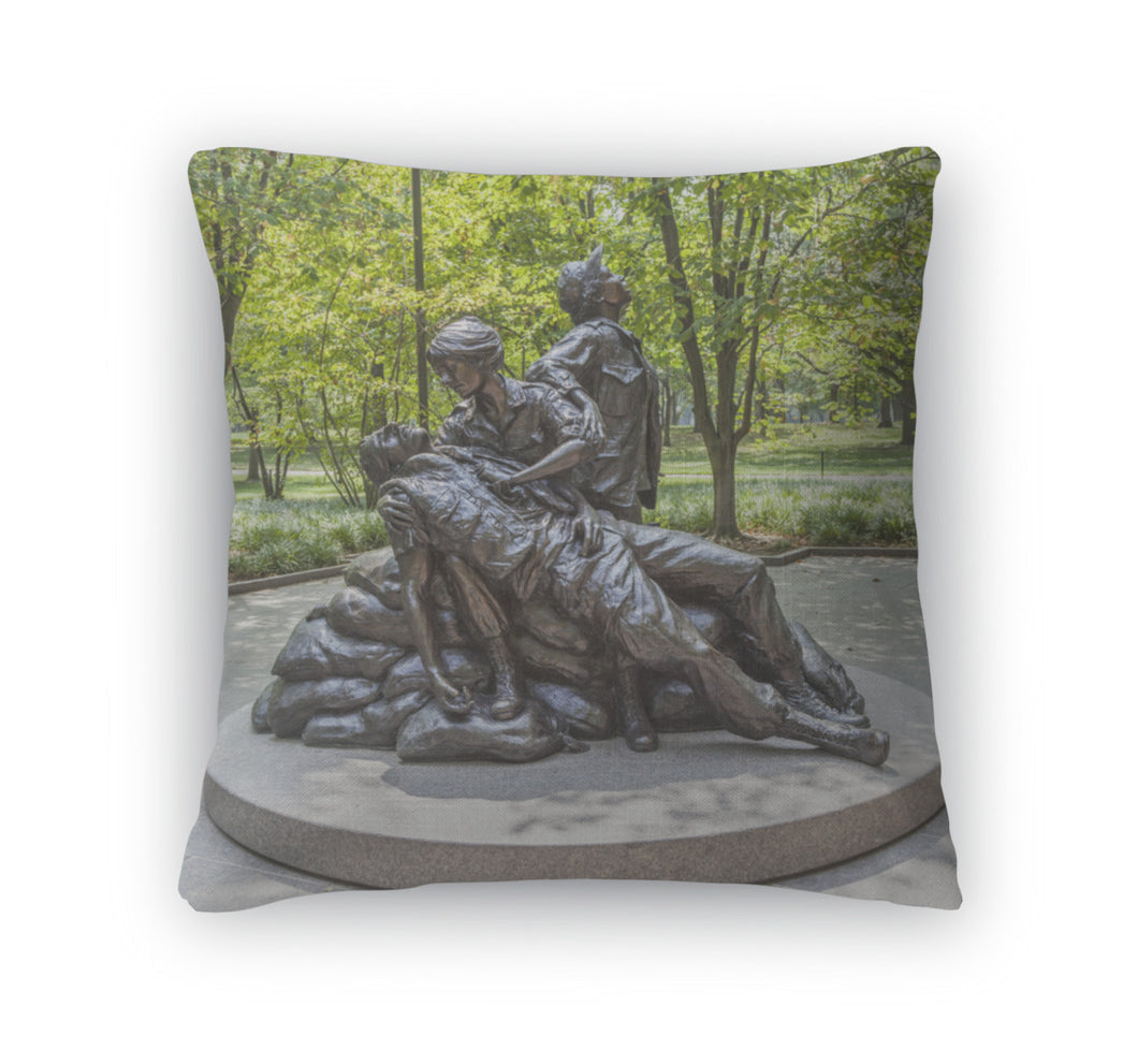Throw Pillow, Washington July 14 2010 Memorial Statues Vietnam War Women Nurse Dc USA