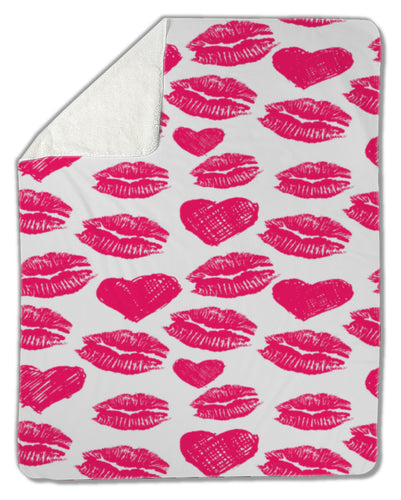 Blanket, Lipstick hearts