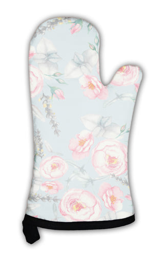Oven Mitt, Hand Drawn Watercolor Floral Pattern With Tender Pink Roses In On The Light