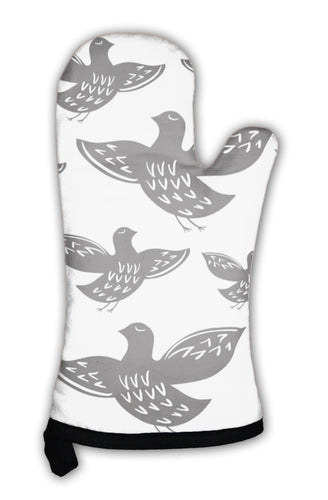 Oven Mitt, Silhouette Of Black Ethnic Birds