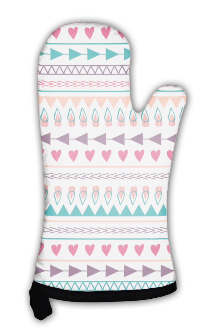 Oven Mitt, Pattern With Hearts Lines Arrows