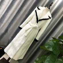 Load image into Gallery viewer, FURSARCAR 2019 New Women Real Mink Fur Coats Whole Skin Thick Warm Mink Fur Jacket For Female Long Style Luxury Nature Fur Coat