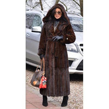 Load image into Gallery viewer, FURSARCAR 2019 New Women Real Mink Fur Coats Whole Skin Thick Warm Mink Fur Jacket For Female Long Style Luxury Nature Fur Coat