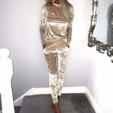Load image into Gallery viewer, Autumn Velvet Tracksuits Women Winter Two Piece Track Suit Women Sweat Suits Women Warm Sweatshirt 2 Piece Set Women Pant Suit